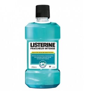 listerine fraicheur intense 250ml.jpg