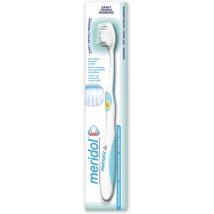 meridol brosse a dents protection gencives souple.jpg
